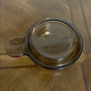 # 878 Vintage Vision ware small .